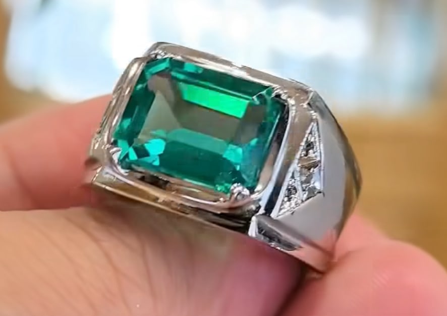 Certified 12 Ct -Emerald Cut Lab Grown Green Emearld & Lab Grown Diamond D VVS1 Engagement Ring: Certified 12 Ct -Emerald Cut Lab Grown Green Emearld & Lab Grown Diamond D VVS1 Engagement Ring 14KT Solid White Gold -Ring Size US - 9 - Side stone 0.60 Ct Lab Grown Diamonds D vs1 - Round Cut