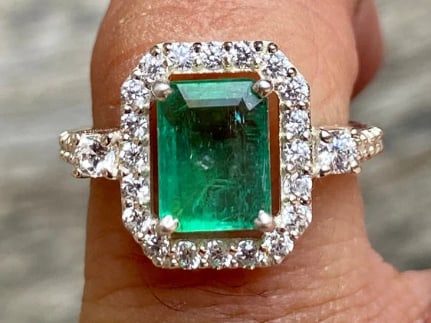 Certified 6 Carat Natural Zambian Green Emerald & Natural Diamond 14kt Solid White Gold Engagement: Certified 6 Carat Natural Zambian Green Emerald - Emerald Cut & Natural Diamond 14kt Solid White Gold Engagement Ring - Side Stones Natural Diamond VS1 G-H Color Round Cut - Ring Size US 6 - Free Ship