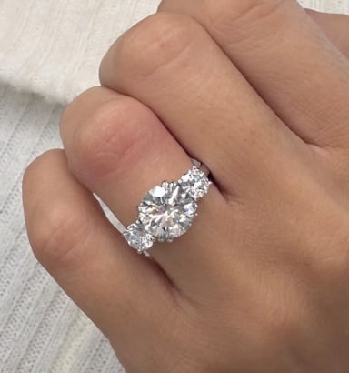 Certified 2.50 Ct Round Cut D VVS1 Lab Grown Diamond 14k Solid White Gold Engagement Ring (1 of 3)