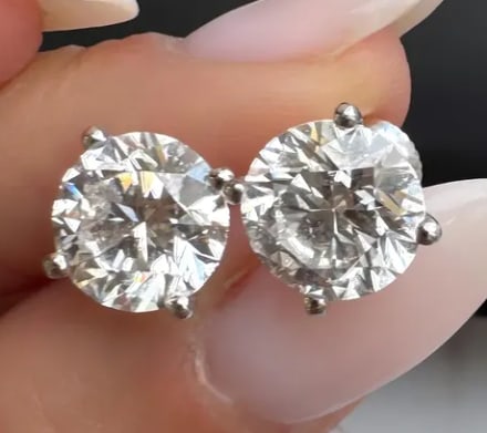 Certified 4 Carat Round Cut D VVS1 Lab Grown Diamond Earrings 14KT Solid White Gold: Certified 4 Carat Round Cut D VVS1 Lab Grown Diamond Earrings 14KT Solid White Gold