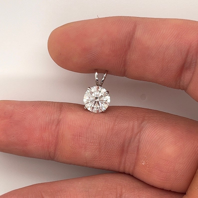Certified 2.25 Carat Round Cut D VVS1 Lab Grown Diamond Pendant 14KT Solid White Gold: Certified 2.25 Carat Round Cut D VVS1 Lab Grown Diamond Pendant 14KT Solid White Gold