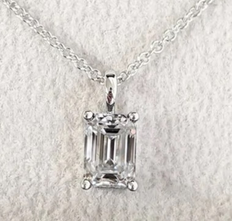 Certified 2.5 Carat Emerald Cut D VVS1 Lab Grown Diamond Pendant 14KT Solid White Gold: Certified 2.5 Carat Emerald Cut D VVS1 Lab Grown Diamond 14KT Solid White Gold