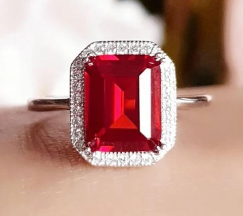 Certified 10 Ct 14kt Solid White Gold Lab Grown Ruby Emerald Cut Engagement ring: Certified 10 Ct 14kt Solid White Gold Lab Grown Ruby Emerald Cut Engagement ring - Side stone Lab Grown Diamonds Round VS1 E Color 0.65 Ct - Ring - 7