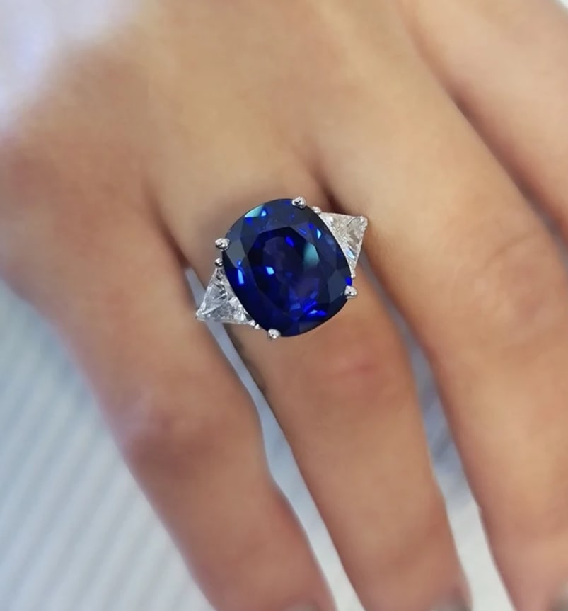 Certified 14 Carat long cushion cut Lab Grown Blue Sapphire Engagement Ring 14KT Solid White Gold: Certified 14 Carat long cushion cut Lab Grown Blue Sapphire Engagement Ring 14KT Solid White Gold - Ring Size US -7 Side stone 1.80 Ct Lab Grown Diamonds Fancy VS1 E Color