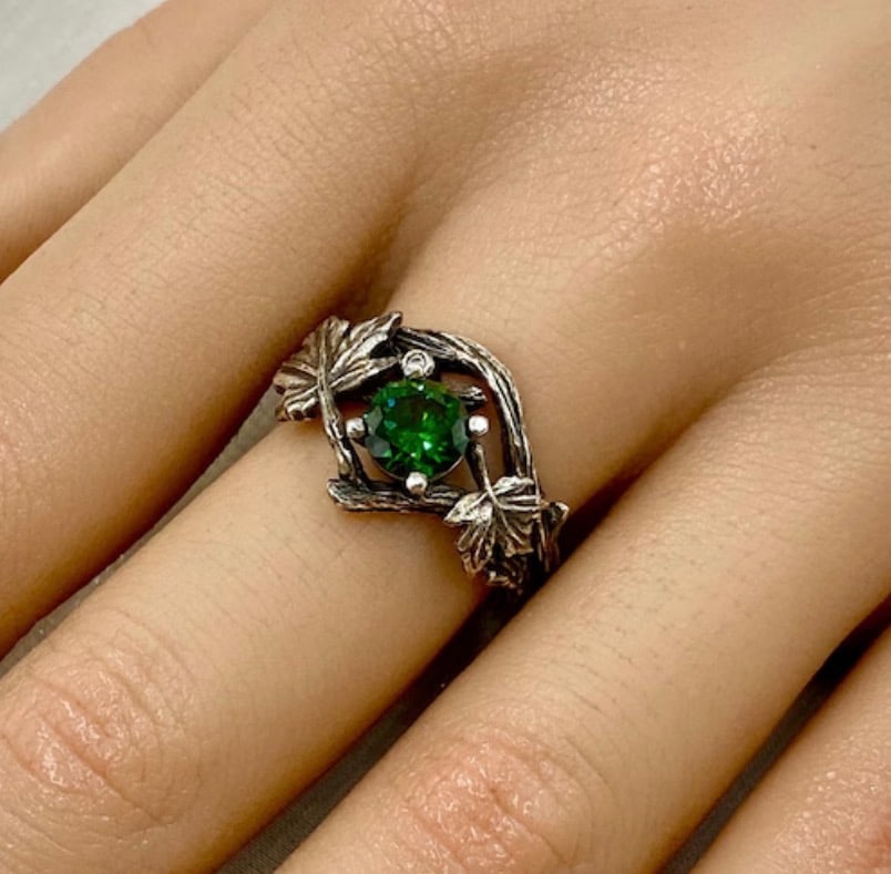 925 Sterling Silver 1.5 Ct Lab Diamond Vintage Ring Handmade Jewelry Trending Design: 925 Sterling Silver 1.5 Ct Round Cut Lab Diamond Vintage Ring Handmade Jewelry Trending Design - Black Gold Finish - Ring Size US 6.5 - Free Shipping | Free Resizing Available