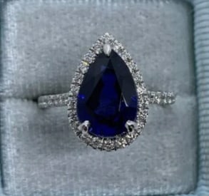 Certified 10 Carat Lab Grown Sapphire 925 Silver Engagement Ring: Certified 10 Carat Lab Grown Sapphire 925 Silver Engagement Ring - Ring Size US -7