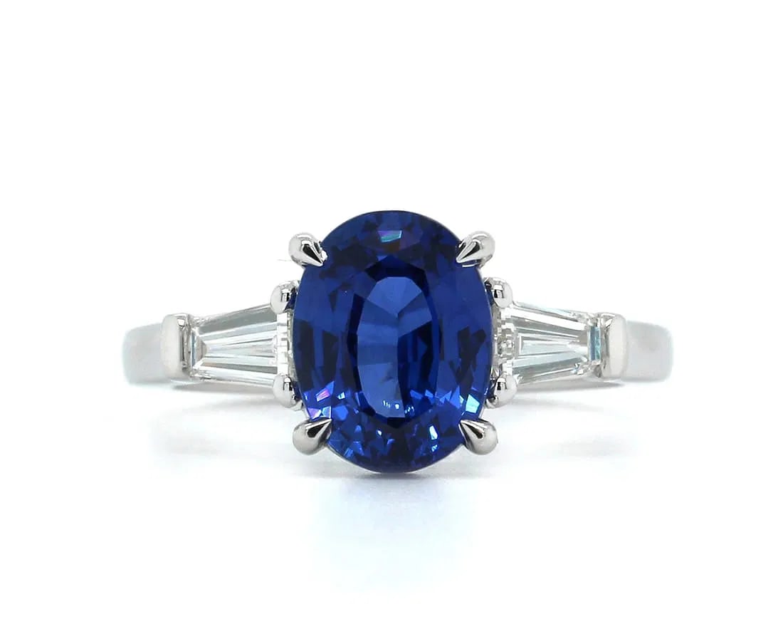 Certified 6.50 Ct.14kt Solid White Lab Grown sapphire Oval Cut Engagement ring: Certified 6.50 Ct.14kt Solid White Lab Grown sapphire Oval Cut Engagement ring - Side Stone is lab grown Diamonds vs1 e color Fnacy cut 0.50 Ct Ring Size US 6