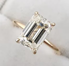 Certified 2.5 Carat Emerald Cut D VVS1 Lab Grown Diamond Engagement Ring 14KT Solid Yellow Gold: Certified 2.5 Carat Emerald Cut D VVS1 Lab Grown Diamond Engagement Ring 14KT Solid Yellow Gold - Lab Grown Diamonds Roun VS1 E Color 0.20 Ct Ring Size US 7
