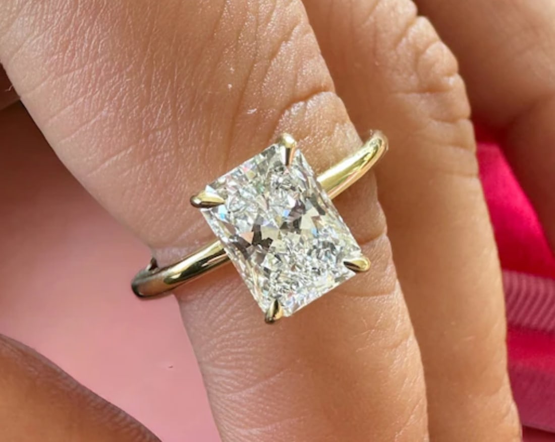 Certified 3 Carat Radiant Cut D VVS1 Lab Grown Diamond Engagement Ring 14KT Solid Yellow Gold: Certified 3 Carat Radiant Cut D VVS1 Lab Grown Diamond Engagement Ring 14KT Solid Yellow Gold - Ring Szie US 7 - Side stone 0.70 Ct Lab Grown Diamonds D vs1 - Round Cut