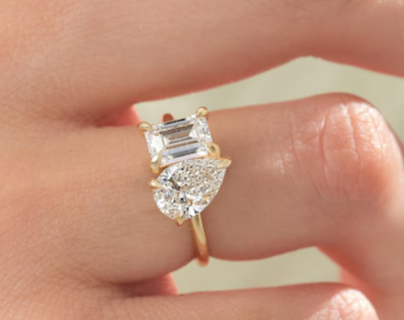 Certified 8 Carat Emerald and Pear Cut D VVS1 Lab Grown Diamond Engagement Ring 14KT Solid Yellow: Certified 8 Carat Emerald and Pear Cut D VVS1 Lab Grown Diamond Engagement Ring 14KT Solid Yellow Gold - Ring Size US 6