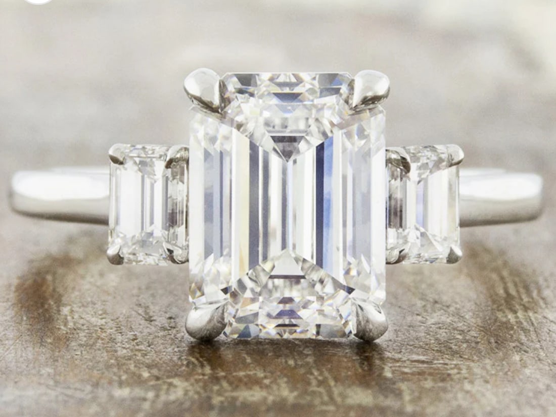 Certified 4 Ct Emerald Cut Lab Grown Diamond D VVS1 Engagement Ring 14KT Solid White Gold: Certified 4 Ct Emerald Cut Lab Grown Diamond D VVS1 Engagement Ring 14KT Solid White Gold - Ring Szie 7 - Side stone 0.80 Ct Lab Grown Diamonds D vs1 - Fancy Cut