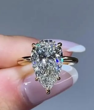 Certified 5.50 Carat Pear Cut D VVS1 Lab Grown Diamond Engagement Ring 14KT Solid Yellow Gold: Certified 5.50 Carat Pear Cut D VVS1 Lab Grown Diamond Engagement Ring 14KT Solid Yellow Gold - Ring Size US 7