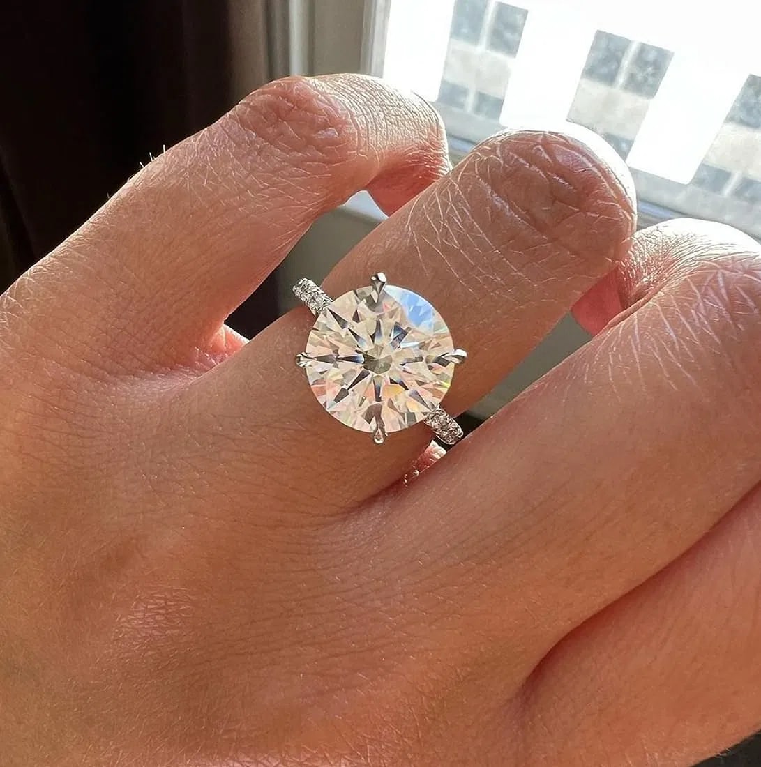 Certified 5 Ct. Lab Grown Diamond Wedding Ring in 14K Solid White Gold: Certified 5 Ct. Lab Grown Diamond Wedding Ring in 14K Solid White Gold Ring Size US 6.5 Side Stone Lab Grown Diamond 0.60 VS1 E Color Round Cut