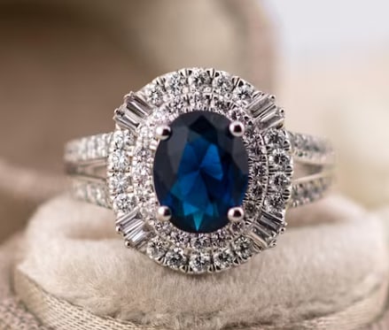 Certified 7 Ct 14kt Solid White Lab Grown sapphire Oval Cut Engagement ring: Certified 7 Ct 14kt Solid White Lab Grown sapphire Oval Cut Engagement ring - Side stone Lab Grown Diamonds Round and Fancy VS1 E Color 0.70 Ct Ring Size US 7.5