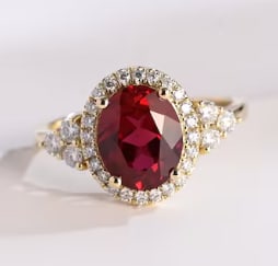 Certified 5.5 Ct 14kt Solid Yellow Gold Lab Grown Ruby Oval Cut Engagement ring: Certified 5.5 Ct 14kt Solid Yellow Gold Lab Grown Ruby Oval Cut Engagement ring - Side stone Lab Grown Diamonds Round VS1 E Color 0.50 Ct - Ring - 6