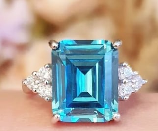 Certified 8.5 Ct - 14kt Solid White Gold Lab Grown Aquamarine Emerald Cut Engagement ring: Certified 8.5 Ct - 14kt Solid White Gold Lab Grown Aquamarine Emerald Cut Engagement ring - Side stone Lab Grown Diamonds Round VS1 E Color 0.50 Ct - Ring - 6.5