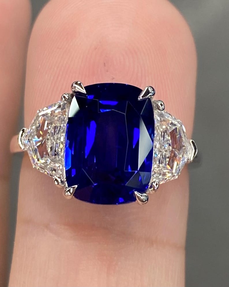Certified 11 Ct -Long Cushion Cut Lab Grown Blue Sapphire & Lab Grown Diamond D VVS1 Engagement: Certified 11 Ct -Long Cushion Cut Lab Grown Blue Sapphire & Lab Grown Diamond D VVS1 Engagement Ring 14KT Solid White Gold - Ring Size US 7 - Side stone 1.10 Ct Lab Grown Diamonds D vs1 - Fancy Cut