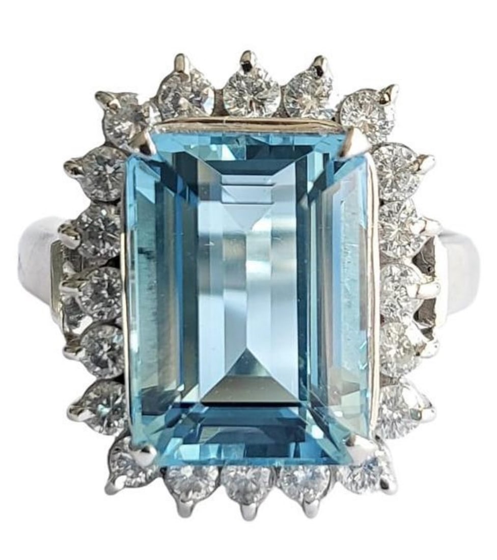 Certified 15 Ct -Emerald Cut Lab Grown Aquamarine & Lab Grown Diamond D VVS1 Engagement Ring 14KT: Certified 15 Ct -Emerald Cut Aquamarine & Lab Grown Diamond D VVS1 Engagement Ring 14KT Solid White Gold -Ring Sze 7 - Side stone 0.60 Ct Lab Grown Diamonds D vs1 - Round Cut