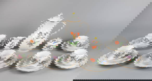 Meissen hand-painted floral porcelain dinner set for six: D:15cm