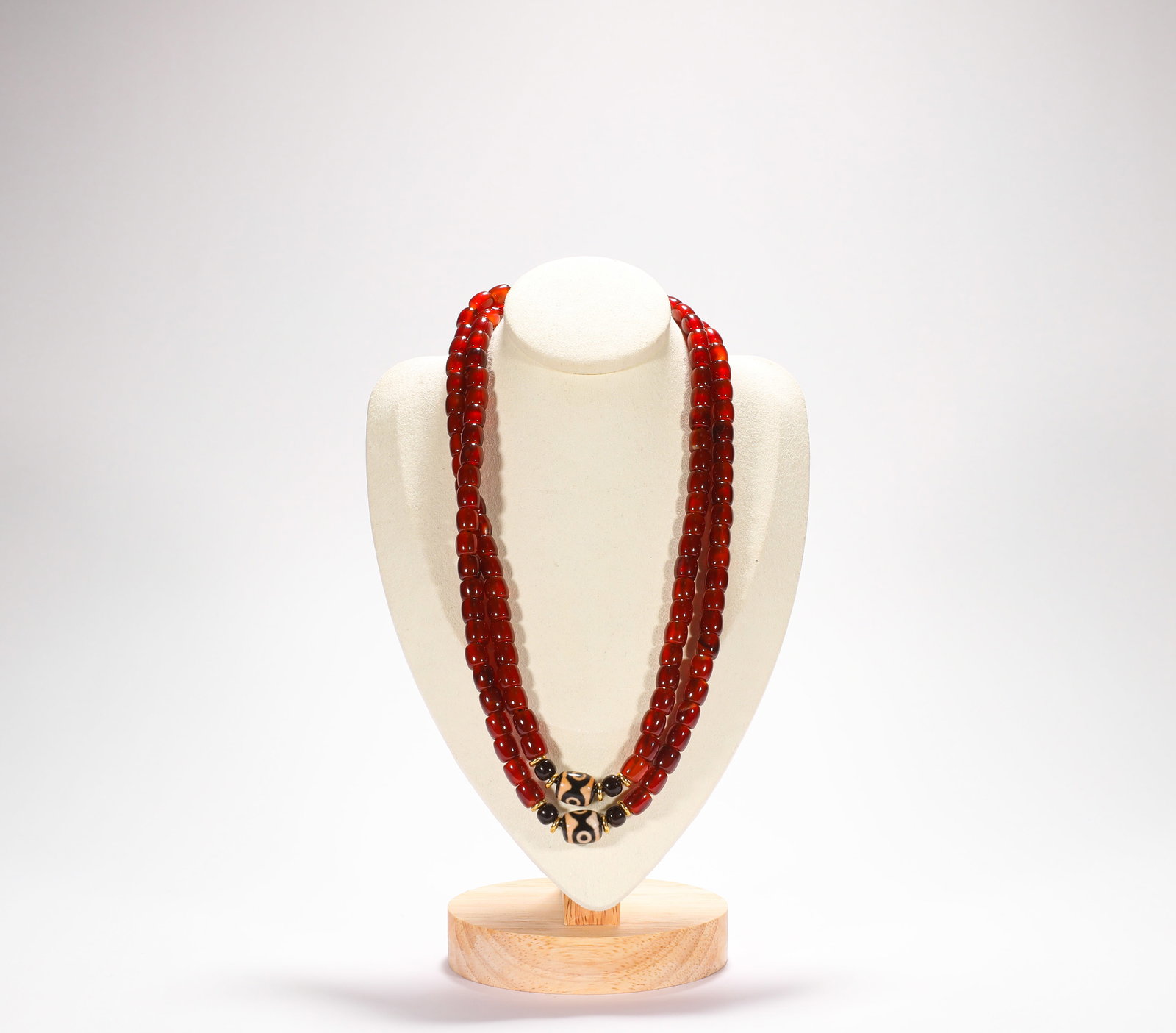 West Asian 108-piece hand-held prayer beads of natural agate: D:0.7cm Weight:100g