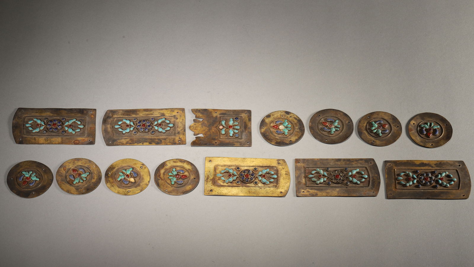 Yuan Dynasty, A Set of 14 Gilt-Bronze Belt Buckles Inlaid with Precious Stones (1 of 9)