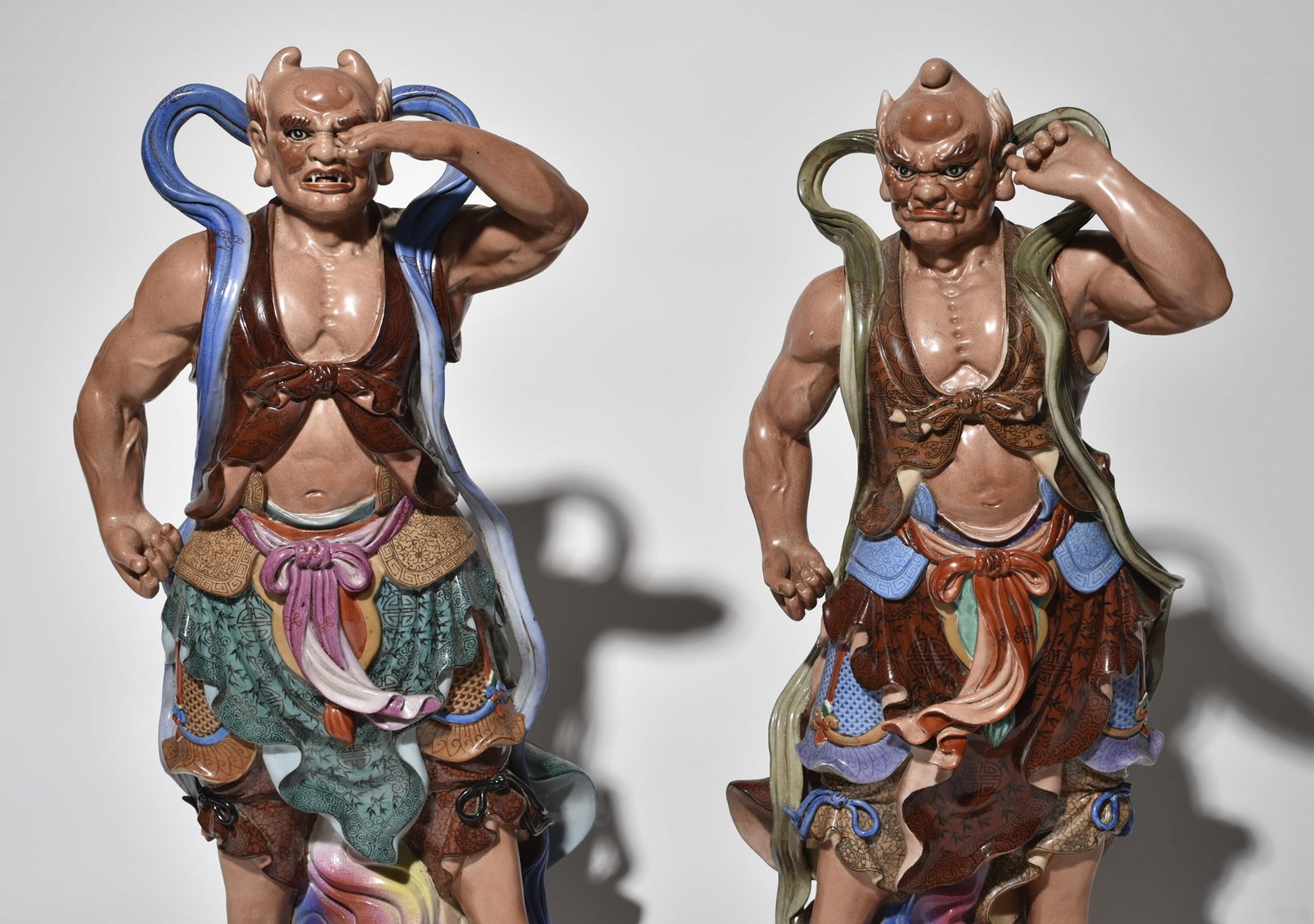 Famous Artist Porcelain (Shunfeng Er & Qianli Yan, the Deities of Hearing and Sight): H:45cm (17.72in), H:44cm (17.32in)