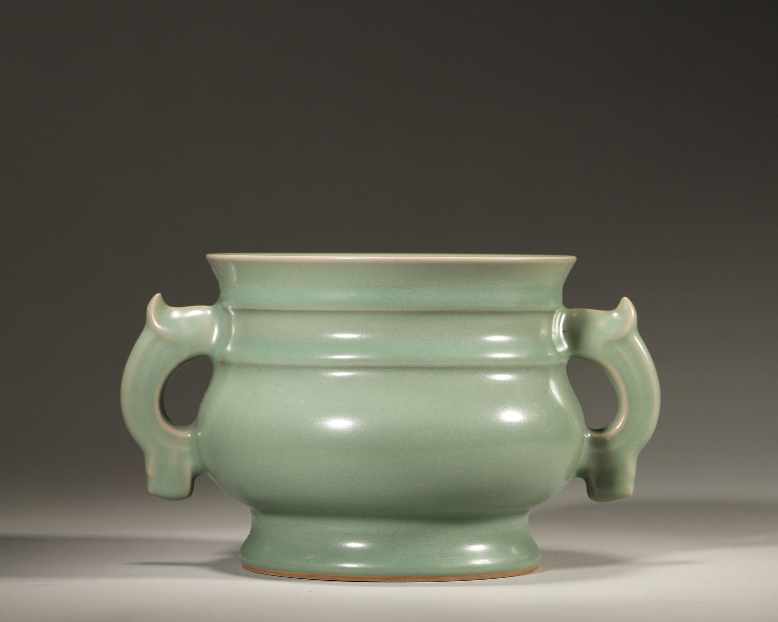 Southern Song Dynasty, Longquan Celadon Fish-Handled Gui-Form Censer (1 of 7)