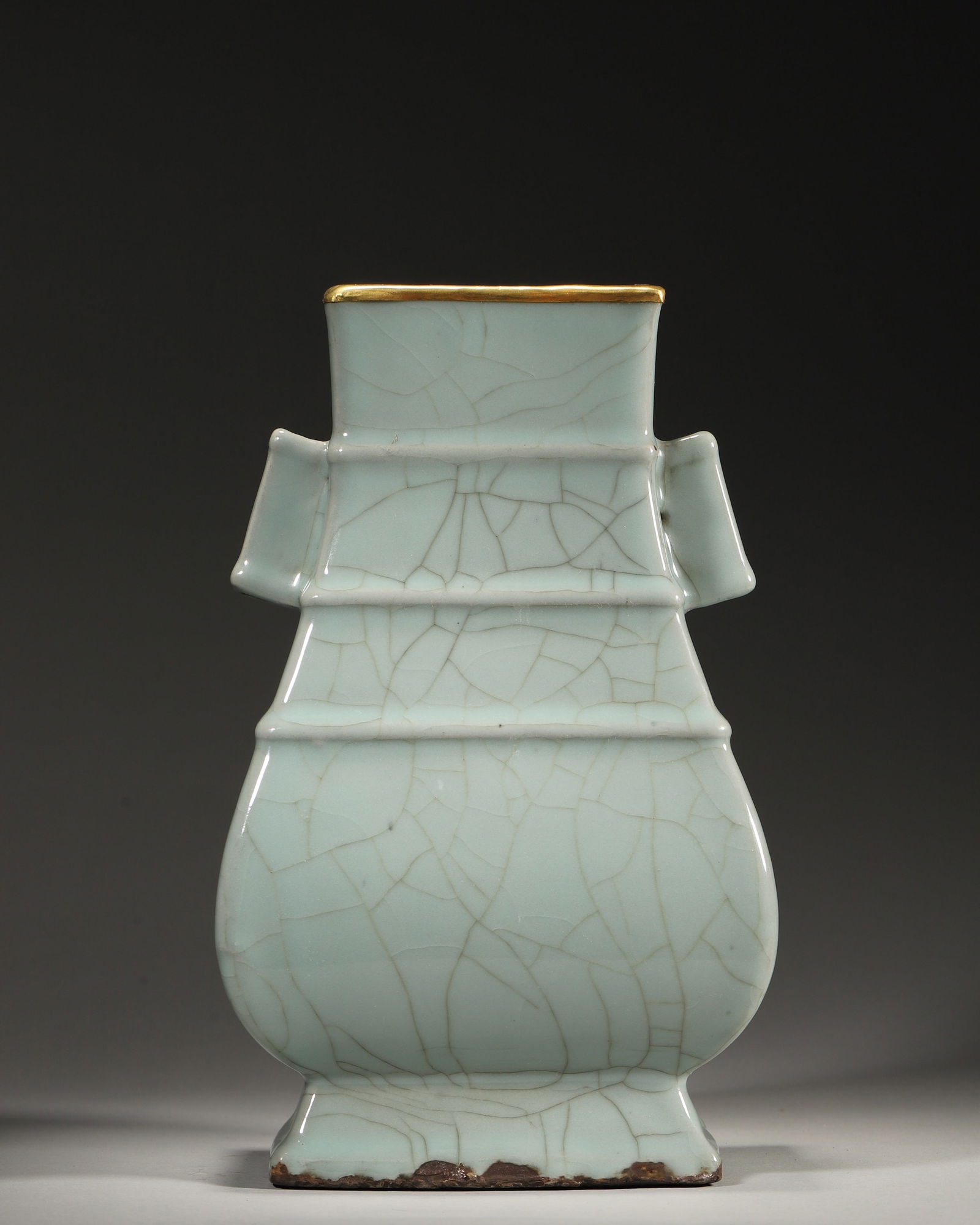 Southern Song Guan Kiln Celadon Vase with Loop Handles ("Yujinyuan" Mark): Length (L): 15.0cm (5.91in); Width (W): 12.0cm (4.72in); Height (H): 24.0cm (9.45in)A Southern Song (1127-1279) Guan Kiln celadon vase: lustrous crackled glaze, neat loop handles, gilt rim, and
