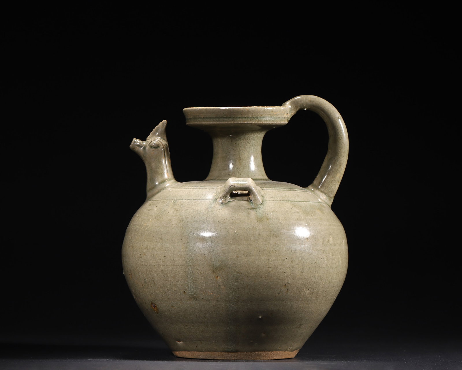 EASTERN JIN DYNASTY YUE WARE CELADON GLAZED CHICKEN-HEAD EWER (1 of 7)