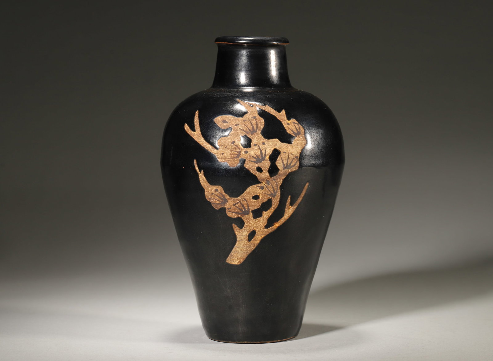 SOUTHERN SONG DYNASTY, JIZHOU KILN BLACK-GLAZED MEIPING VASE WITH GILDED PLUM BLOSSOM DESIGN (1 of 5)