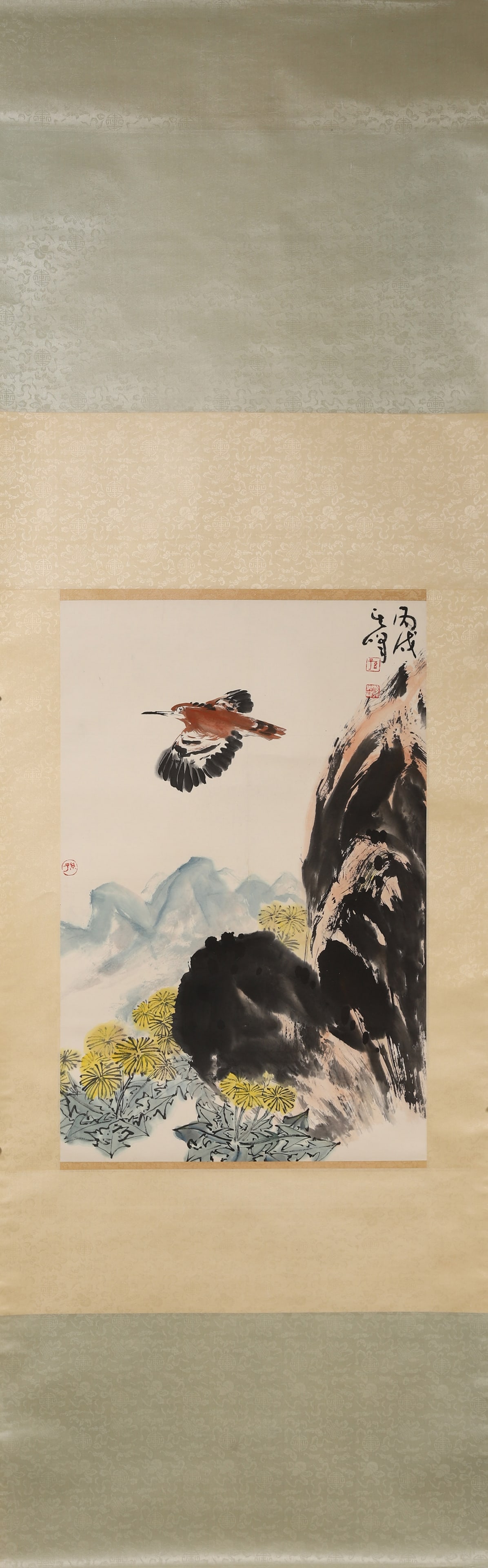 SUN QIFENG, HOOPOE, CHRYSANTHEMUM AND ROCK, 2006, HANGING SCROLL: Paper Texture, 27.17 inches x 17.72 inches (69.0 cm x 45.0 cm)Executed with bold ink rocks and delicate chrysanthemums, this work captures a hoopoe in flight, exemplifying Sun’s late-style fusion of