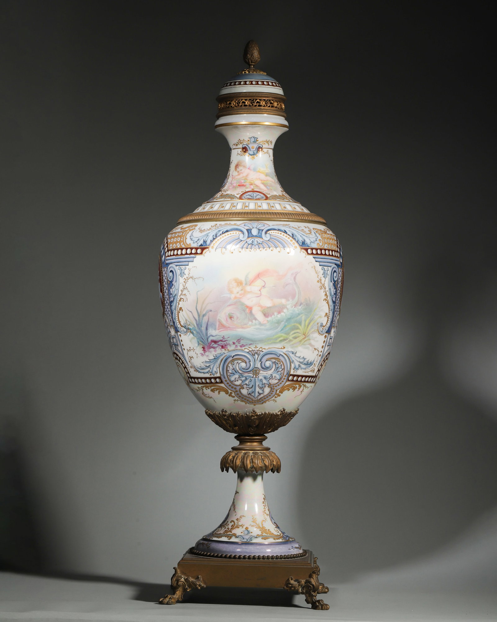 French Limoges Sèvres porcelain vase, circa 1900, antique collectible (1 of 8)