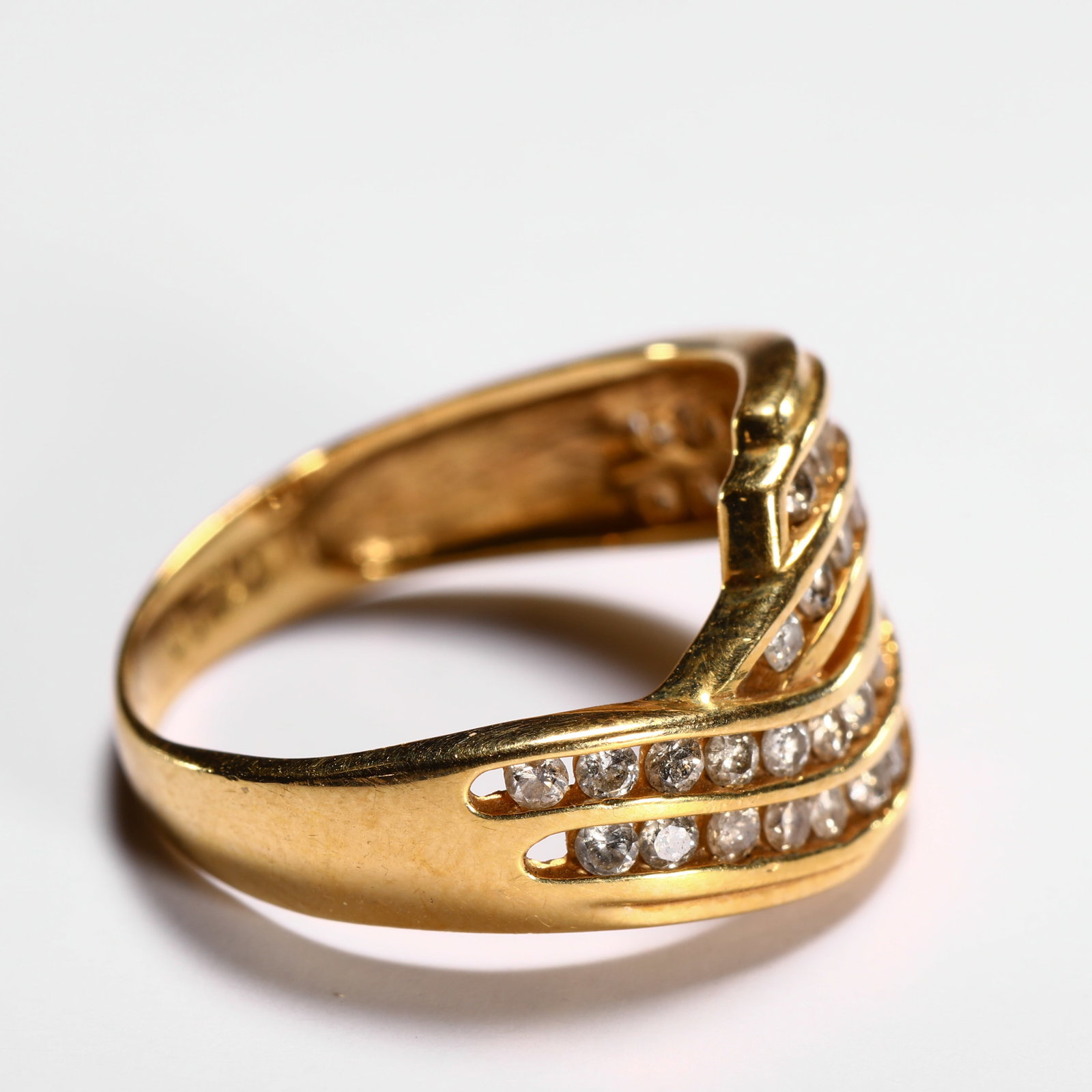 18K GOLD RING - 2