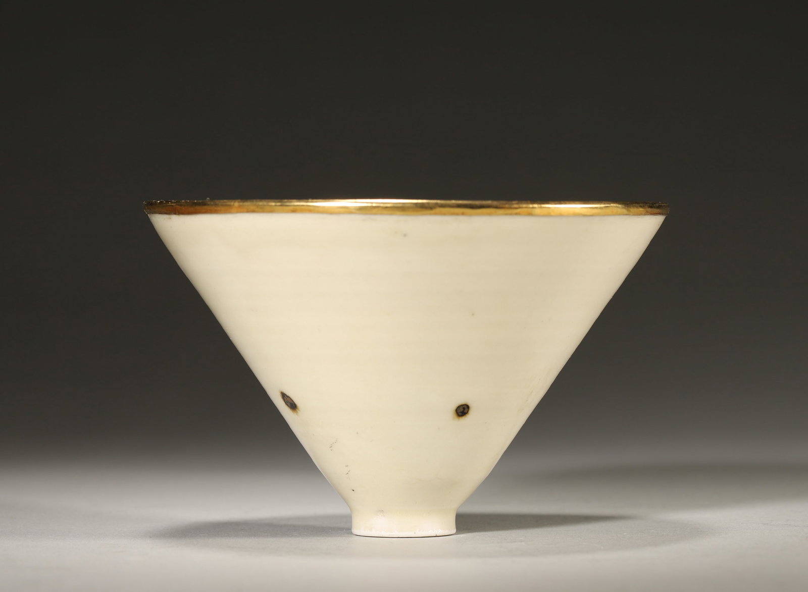 Dingyao White-Glazed Spot-Decorated Tea Bowl, Song Dynasty, 960-1279 (1 of 5)