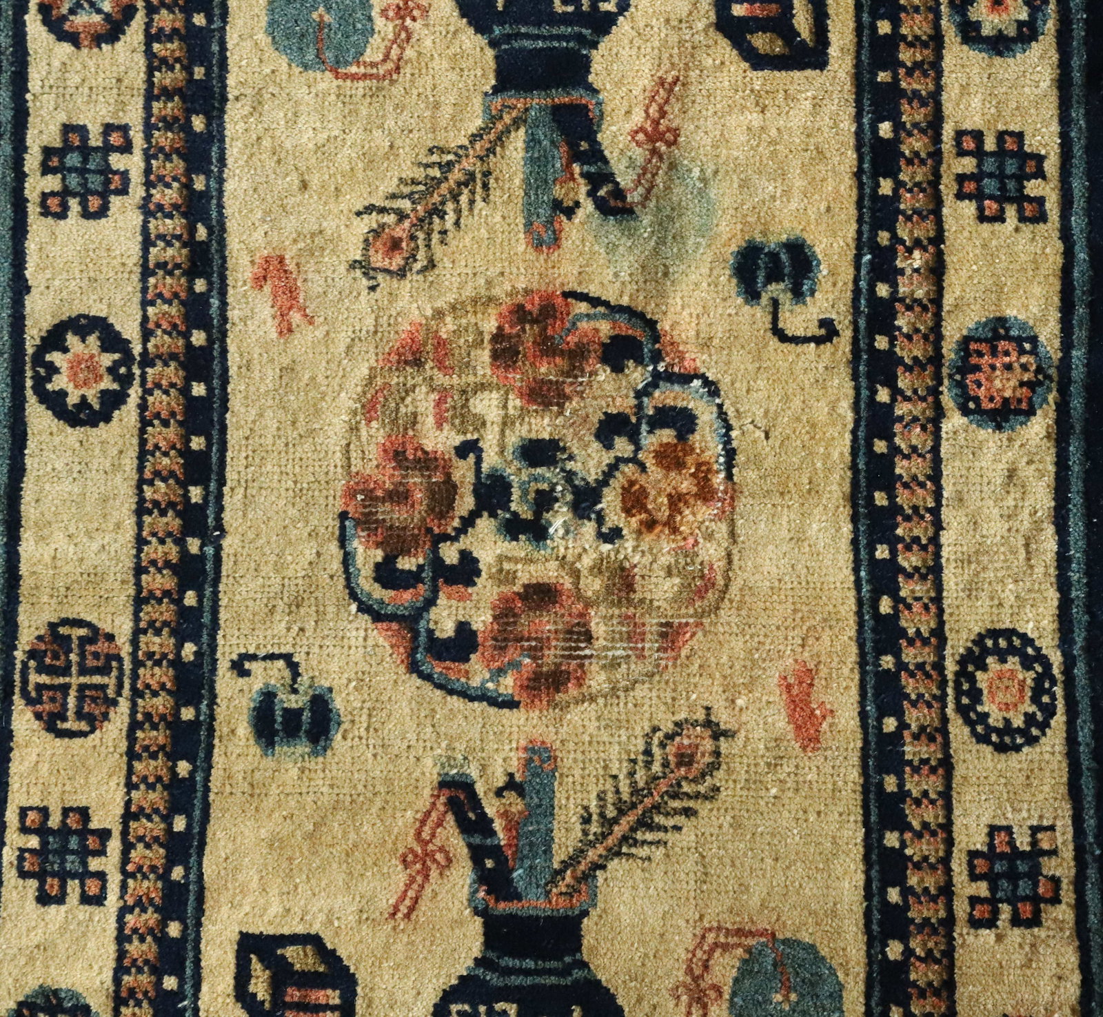 Old Baotou Carpet - 4