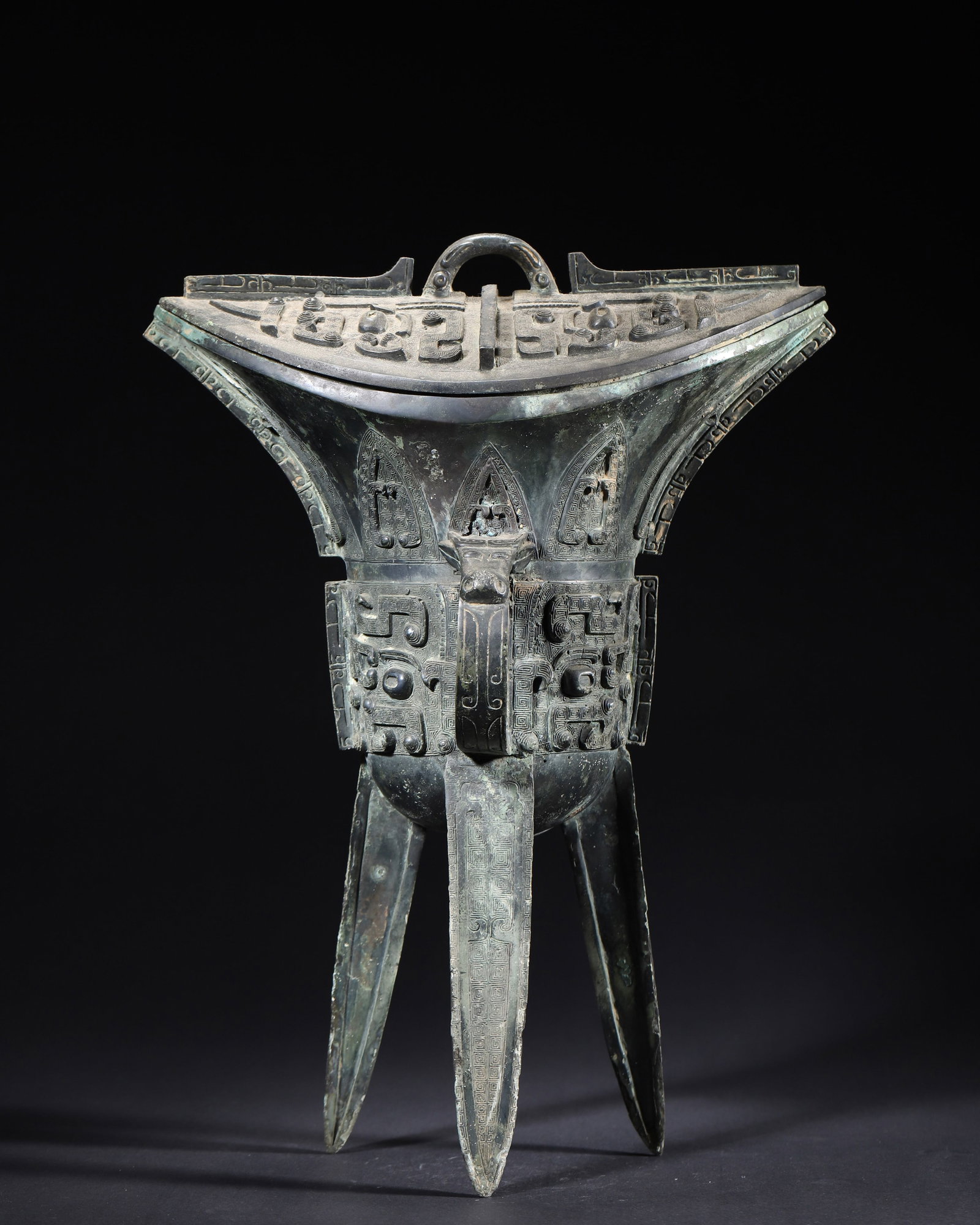 Western Zhou Dynasty, Bronze Ritual Wine Vessel (Jia) with Animal Mask Pattern (1 of 11)