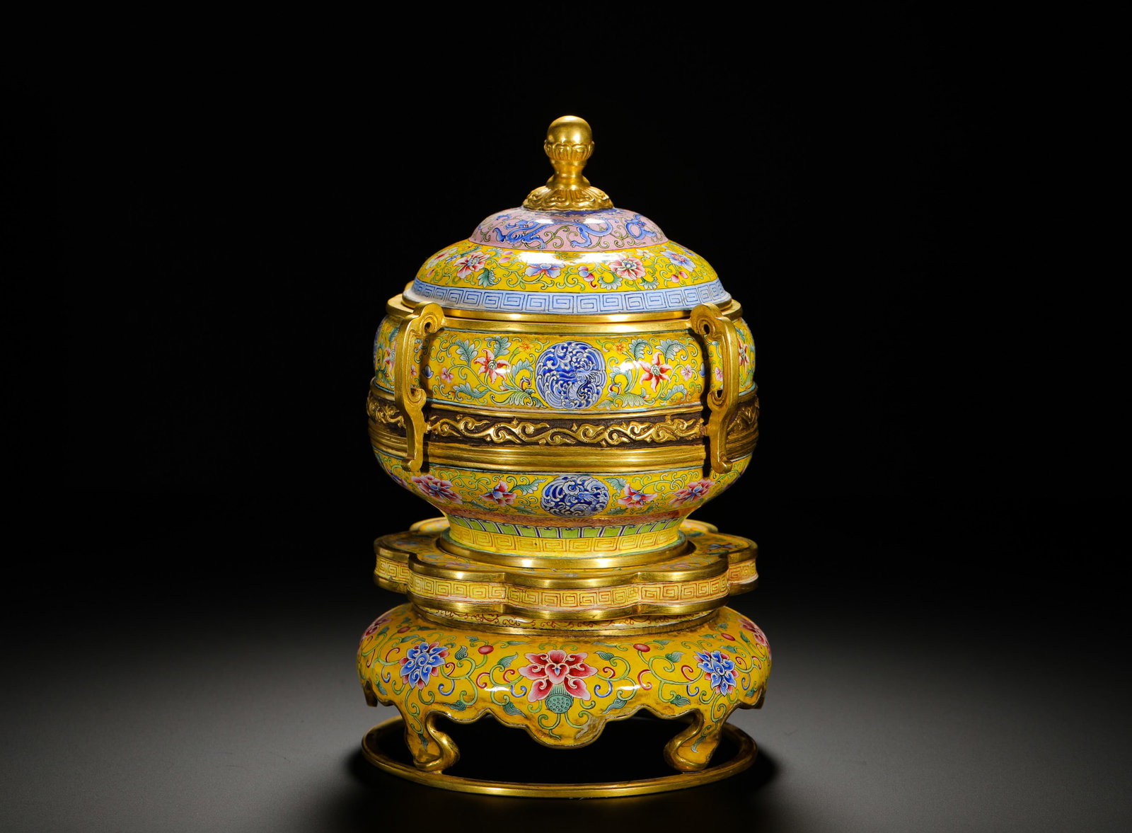 Qing Dynasty, Bronze Body Painted Enamel Smoked Tripod Qianlong Period (1 of 12)