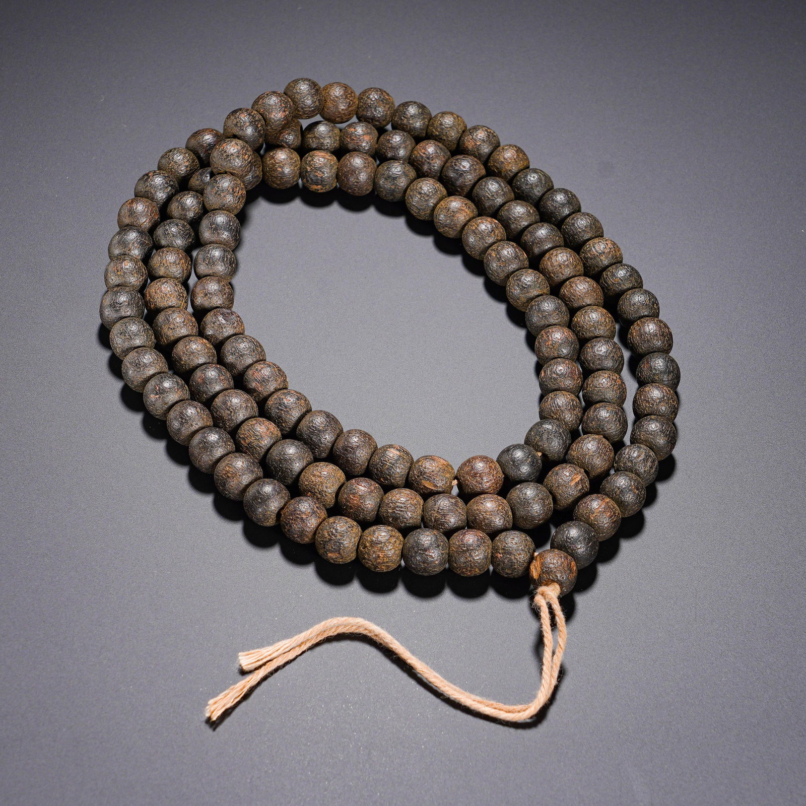 Qing Dynasty, 108 Prayer Beads Made Agarwood (1 of 6)