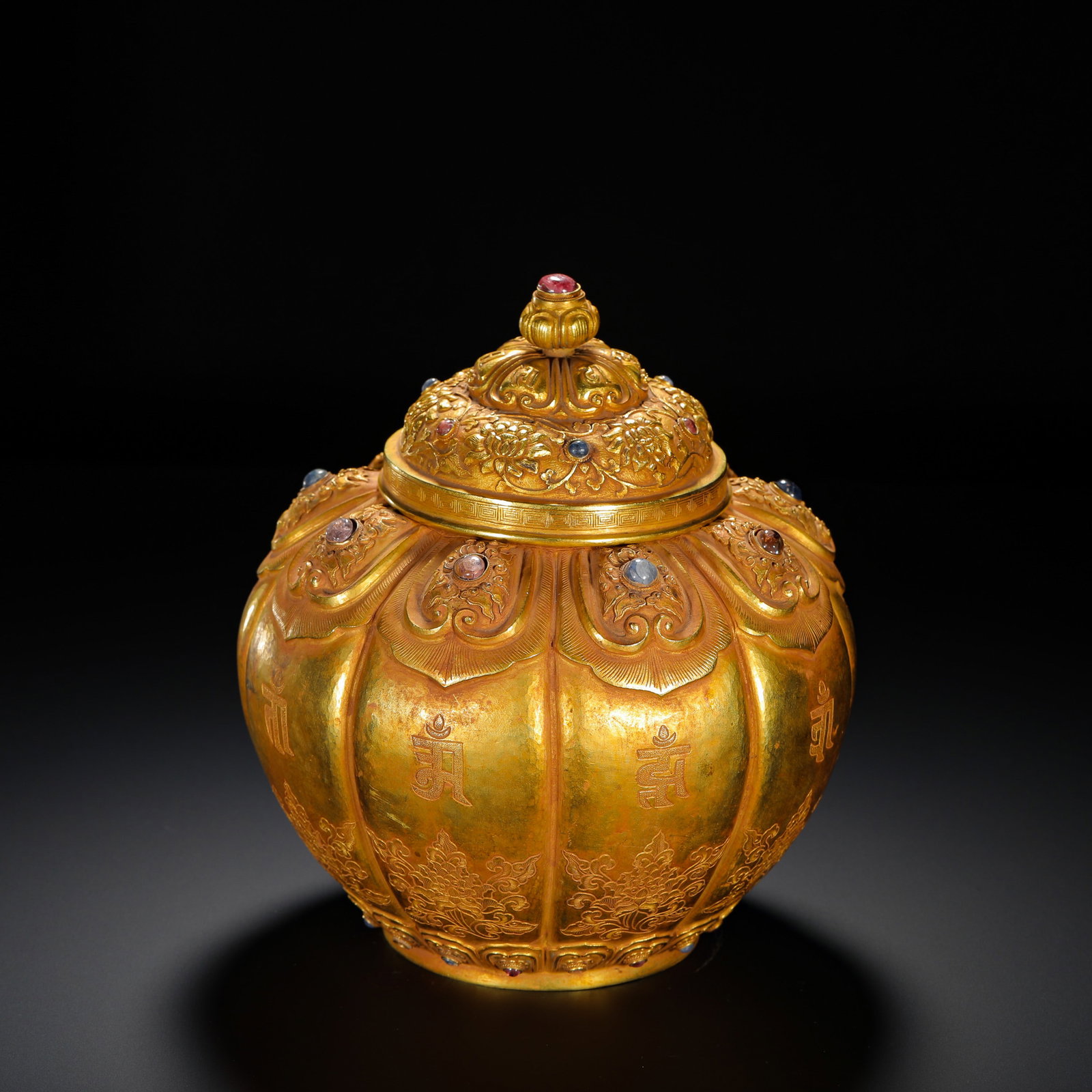 Qing Dynasty, Gilt Bronze Lotus-Petal Covered Jar Inlaid with Gemstones (1 of 9)