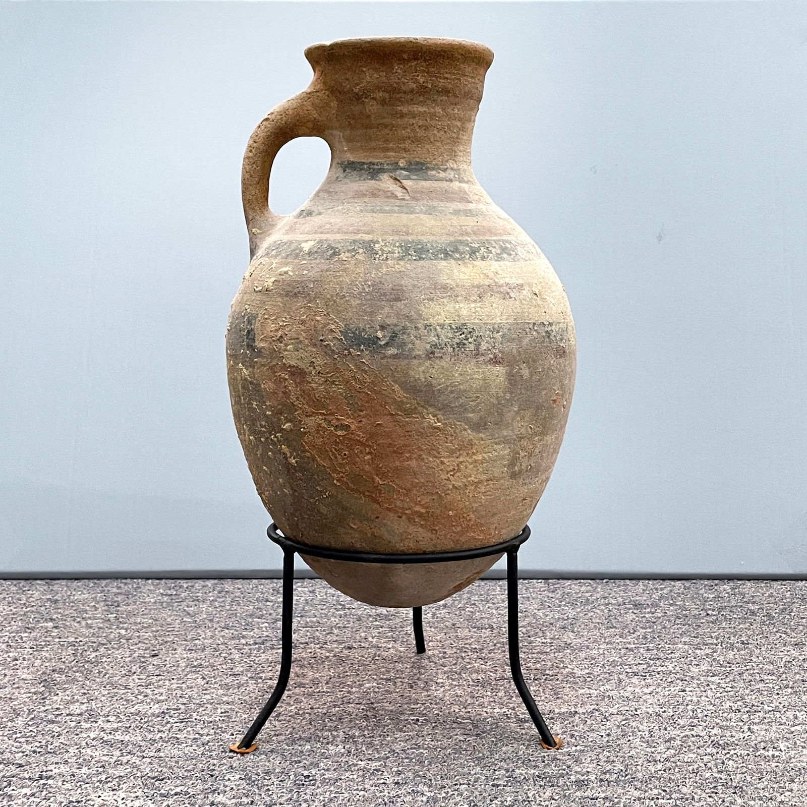 Ancient Iron Age Pottery Jar (1 of 20)