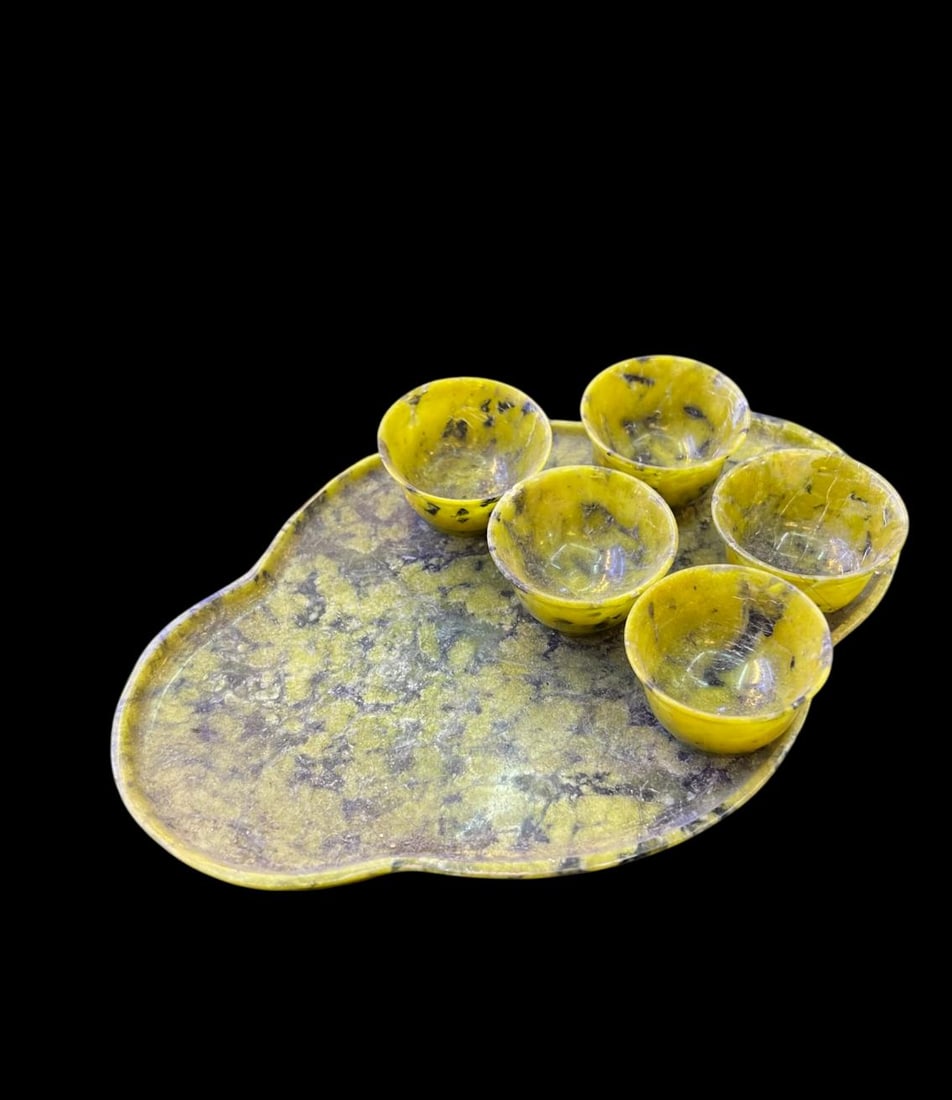 Vintage Jade teapot with several Cup and a tray (1 of 4)