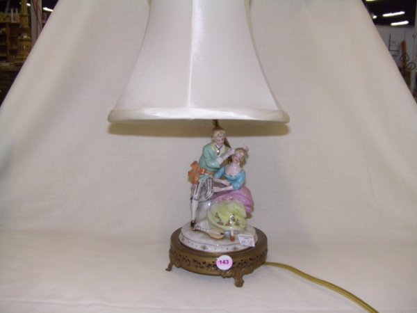Fancy porcelian figural lamp, marker unknown,: cond good, 14"