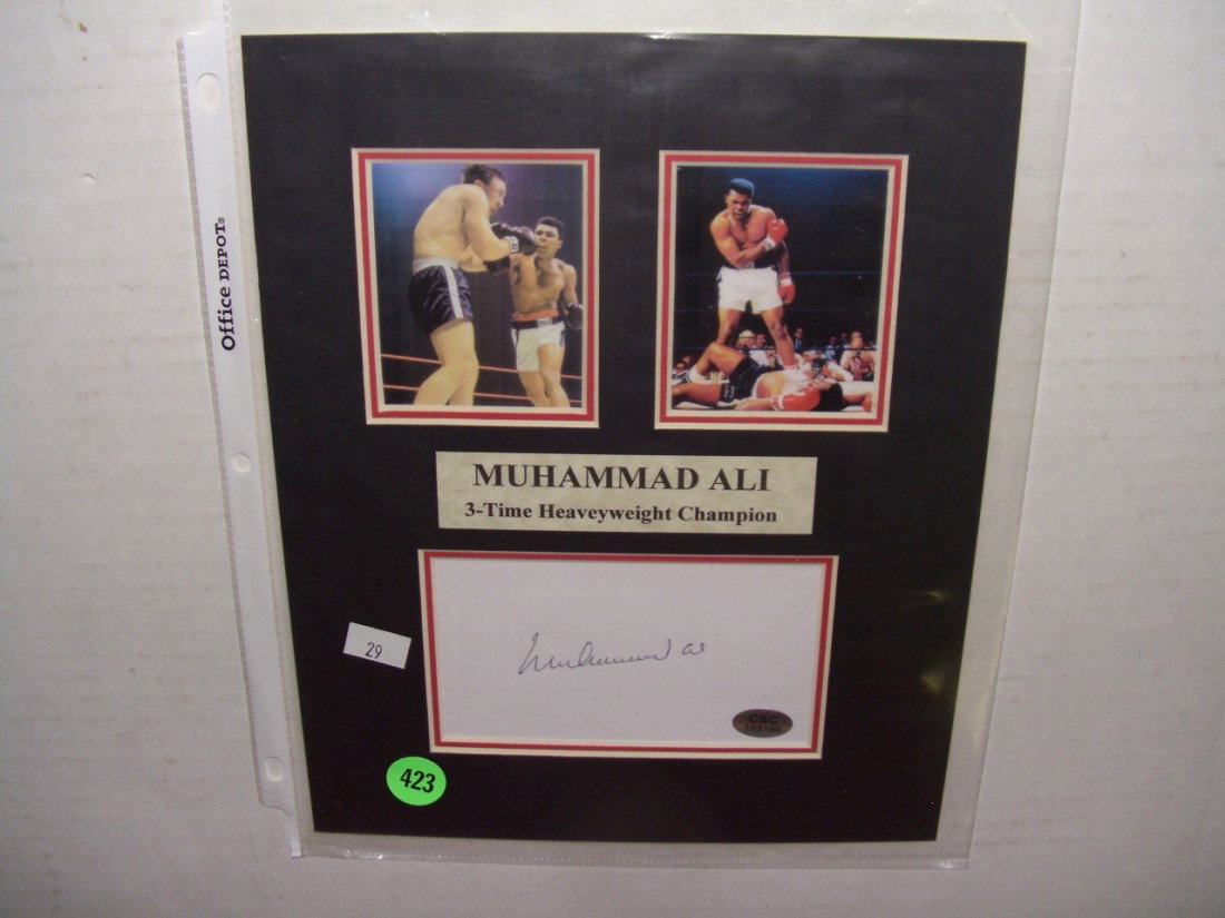 original autograph (signed) Muhammad Ali (Boxing g: original autograph (signed) Muhammad Ali (Boxing great) autographed photo with COA