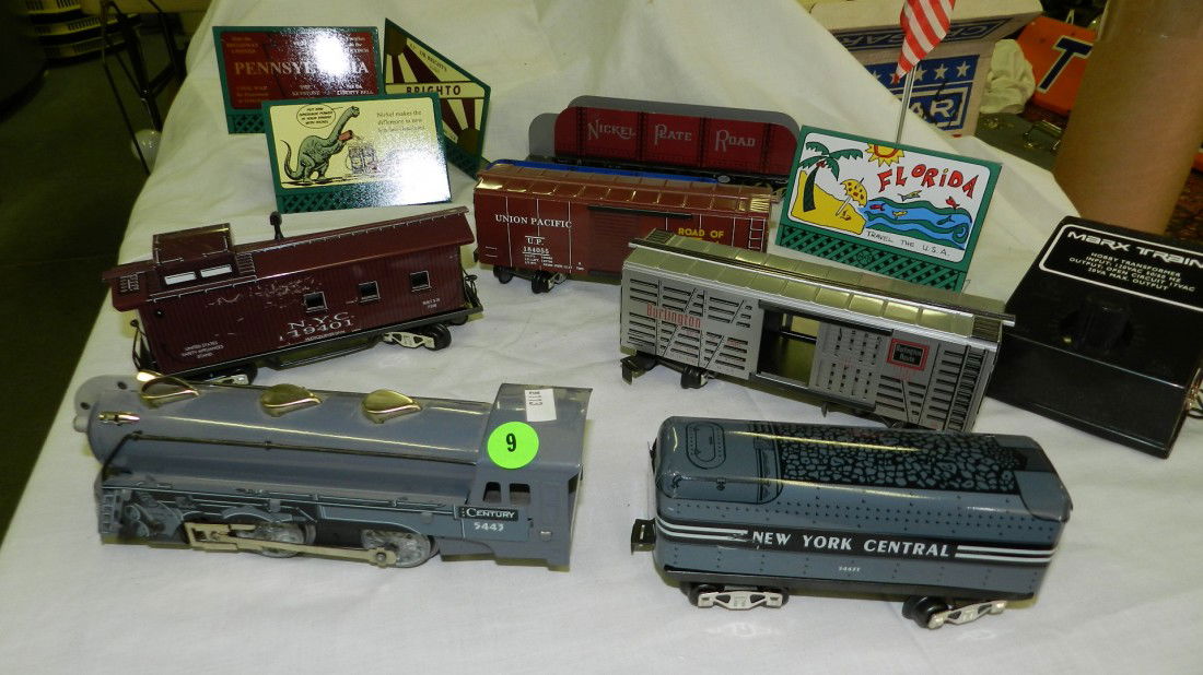 vintage childs toy metal train set near MIB by Lione: vintage childs toy metal train set near MIB by Lionel, never played with
