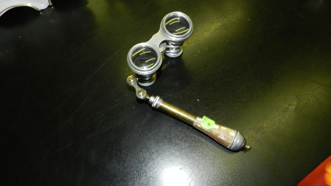 victorian mother of pearl Paris opera glasses: victorian mother of pearl Paris opera glasses