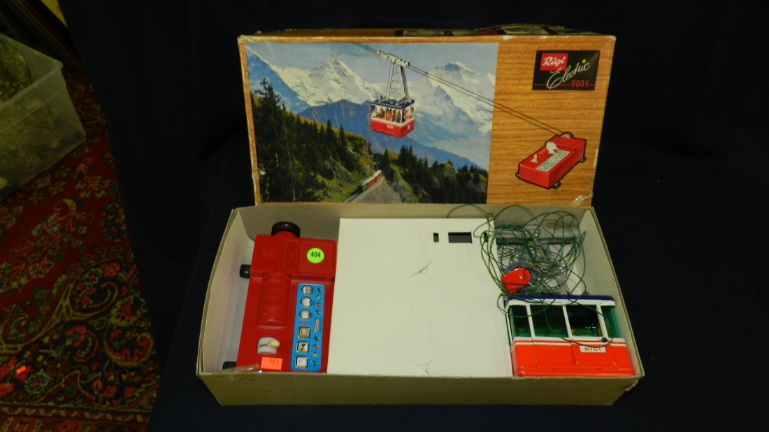 RIGI ELECTRIC CABLE CAR TIN TOY SKI LIFT ANTIQUE I: RIGI ELECTRIC CABLE CAR TIN TOY SKI LIFT ANTIQUE IN BOX