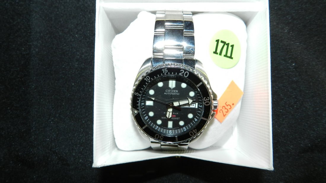 vintage men's Citizen auto wrist watch