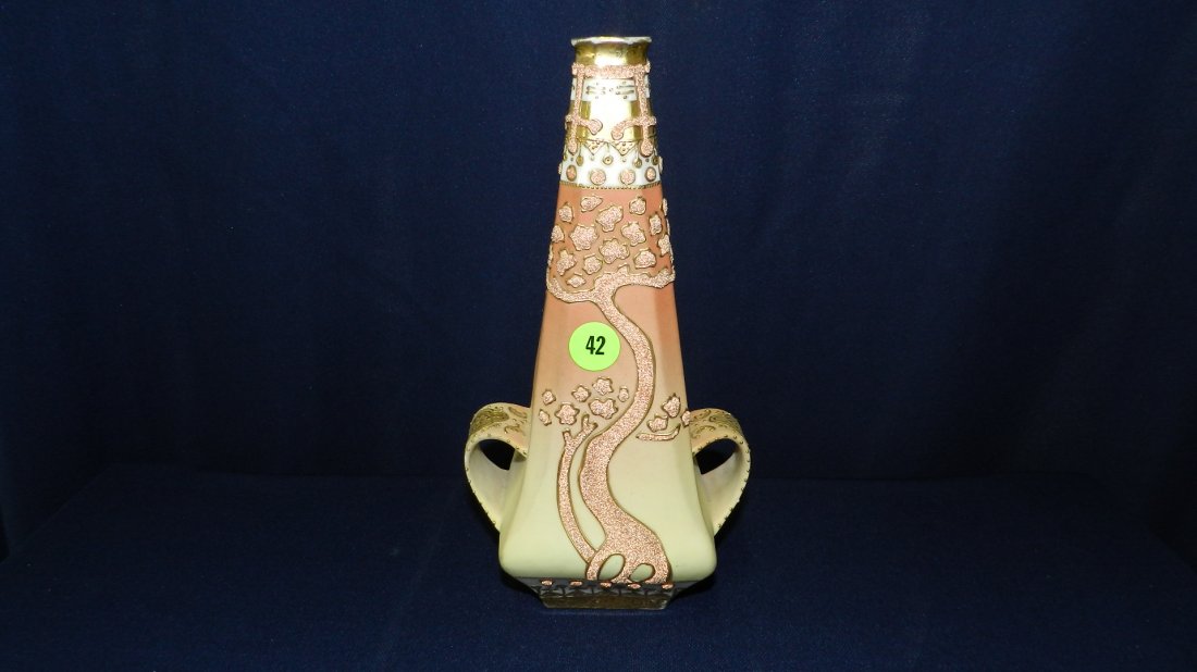 wonderful antique poreclain & Coralene vase Coralen: wonderful antique poreclain & Coralene vase Coralene glass is a type of glassware that has been decorated with tiny glass beads or balls; many have said they look like the sugar nonpareils that are us