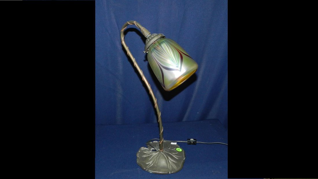 wonderful art glass pulled feather lamp shade ( or: wonderful art glass pulled feather lamp shade ( orient and flume?) signed 1979 with bronze? lamp