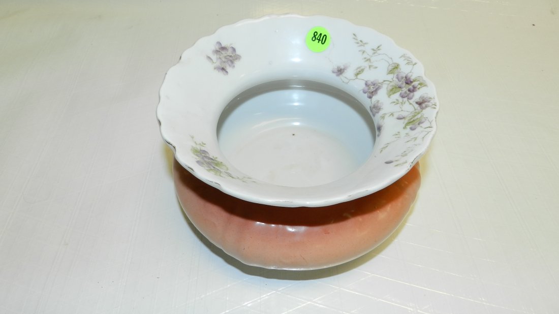porcelain spittoon : porcelain spittoon